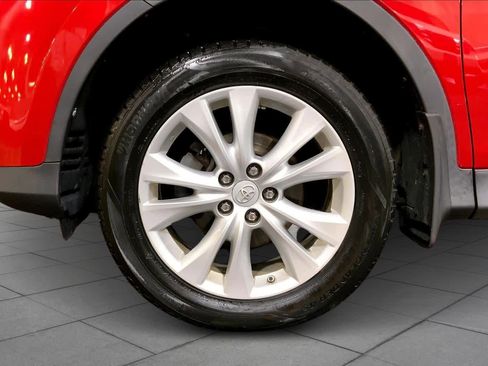 Used 2015 Toyota RAV4 Limited image 10