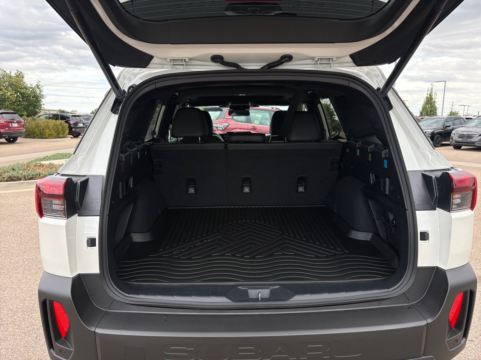 New 2026 Subaru Outback Premium AWD/4WD image 32