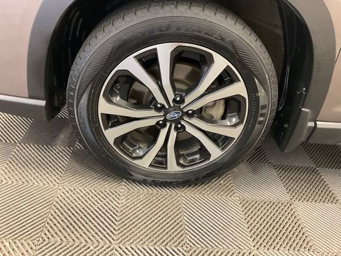 Used 2022 Subaru Forester Limited AWD/4WD image 15