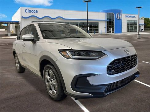 New 2026 Honda HR-V LX image 8