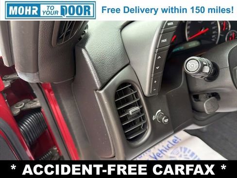 Used 2006 Chevrolet Corvette Coupe w/ Preferred Equipment Group image 16