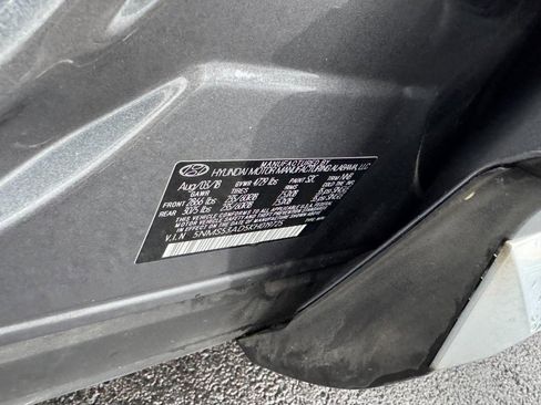 Used 2019 Hyundai Santa Fe Limited image 24