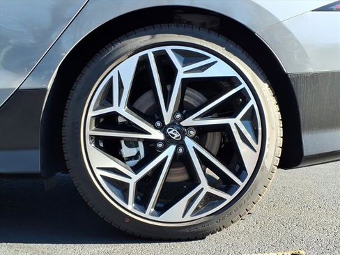 New 2025 Hyundai Ioniq 6 SEL image 8