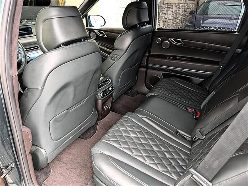 Used 2022 Genesis GV80 3.5T w/ Prestige Package 07 AWD/4WD image 23