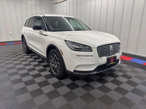 Used 2022 Lincoln Corsair AWD w/ Equipment Group 101A image 2