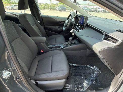 Certified 2024 Toyota Corolla LE image 39