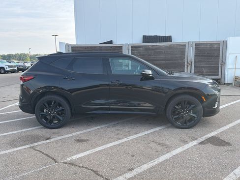 Used 2021 Chevrolet Blazer RS w/ Enhanced Convenience Package AWD/4WD image 7