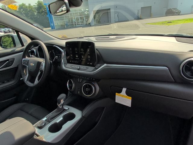 New 2026 Chevrolet Blazer LT AWD/4WD image 30