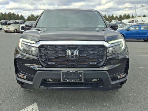 Used 2023 Honda Passport EX-L image 2