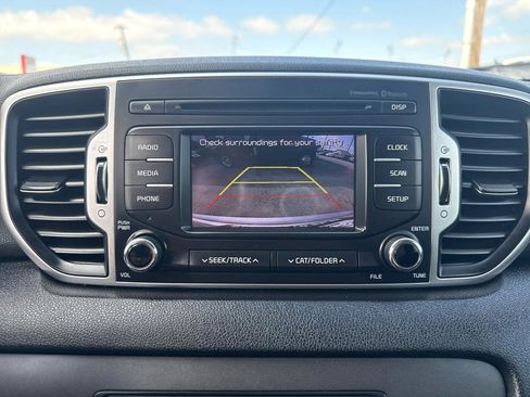Used 2019 Kia Sportage LX image 20