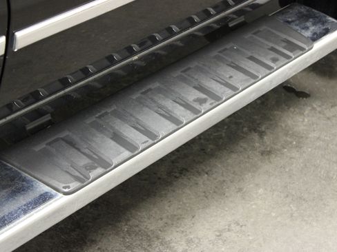 Used 2015 Chevrolet Silverado 1500 LTZ Z71 w/ LTZ Plus Package image 10