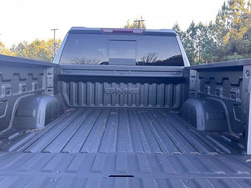 New 2026 GMC Sierra 1500 SLT w/ SLT Premium Plus Package image 21