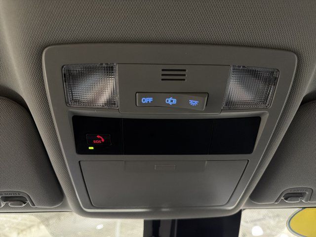 Used 2022 Toyota Tacoma SR5 AWD/4WD image 34