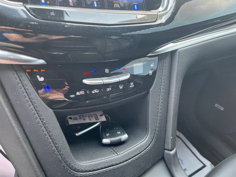 Used 2024 Cadillac XT6 Sport w/ Technology Package AWD/4WD image 22