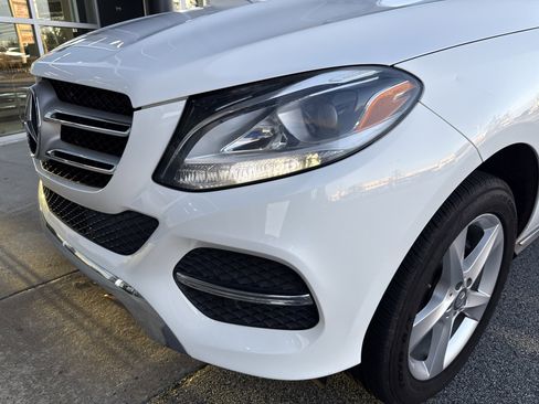 Used 2016 Mercedes-Benz GLE 350 image 4
