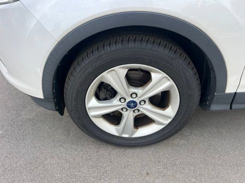 Used 2015 Ford Escape SE w/ Equipment Group 201A AWD/4WD image 6