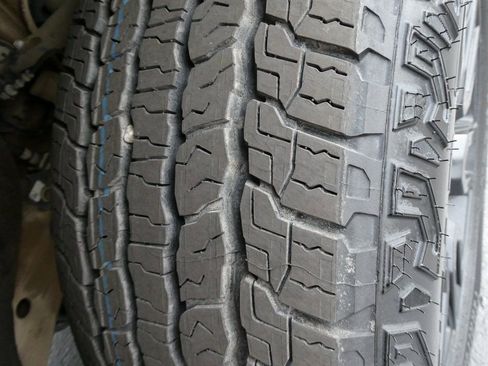 Certified 2021 GMC Sierra 1500 Elevation w/ X31 Off-Road Package AWD/4WD image 10