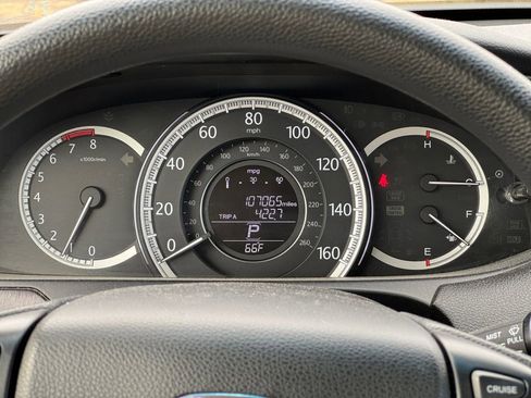 Used 2013 Honda Accord EX image 14