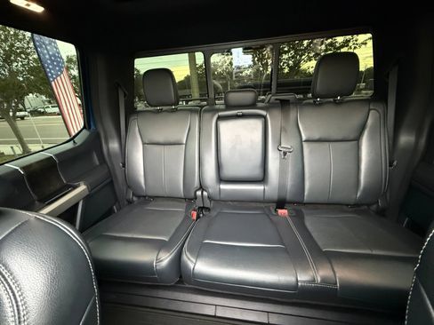 Used 2022 Ford F250 Lariat w/ Black Appearance Package AWD/4WD image 21