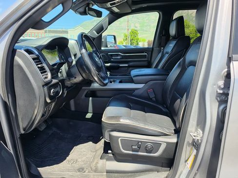 Used 2021 RAM 1500 Laramie w/ Sport Appearance Package AWD/4WD image 13