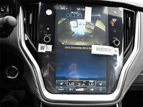 Used 2025 Subaru Outback Premium image 11