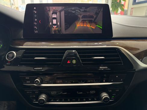 Used 2019 BMW M550i xDrive w/ Premium Package AWD/4WD image 19