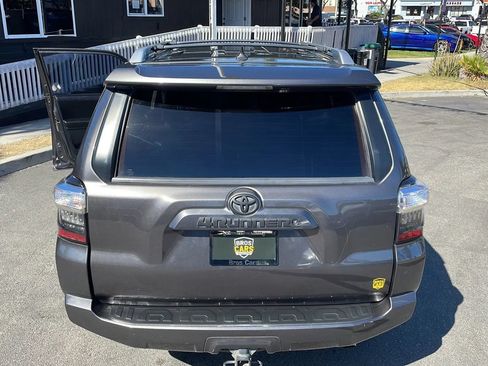 Used 2015 Toyota 4Runner SR5 Premium RWD image 43
