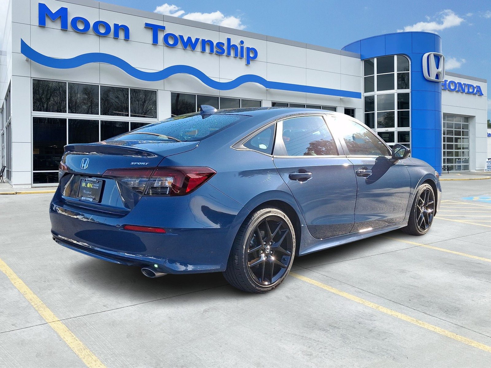 Used 2025 Honda Civic Sport image 6