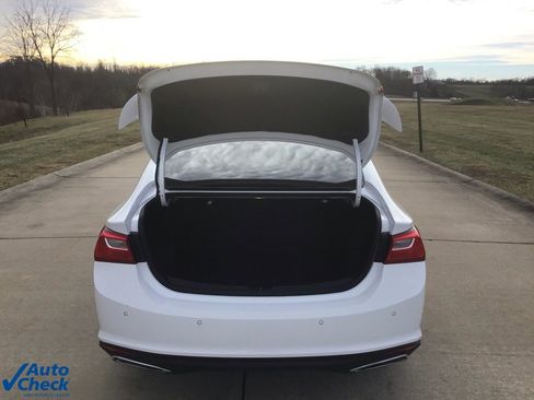 Used 2024 Chevrolet Malibu RS image 5