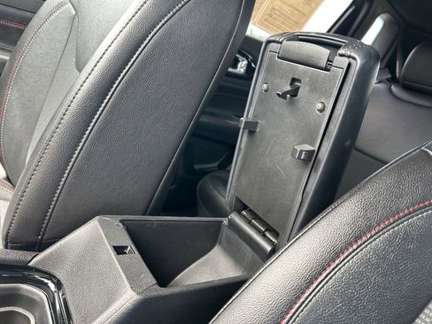 Used 2024 Jeep Compass Trailhawk image 32