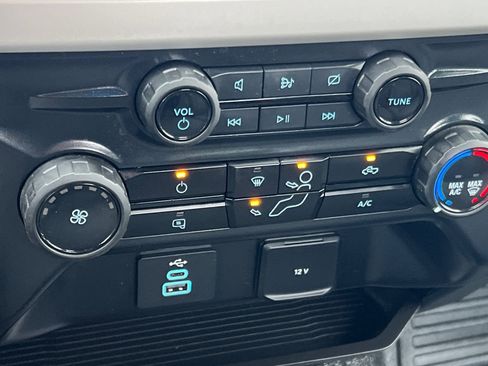 Used 2024 Ford F250 XL w/ XL Chrome Package image 19