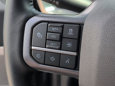 Used 2023 Ford F150 Lariat w/ Equipment Group 502A High AWD/4WD image 27