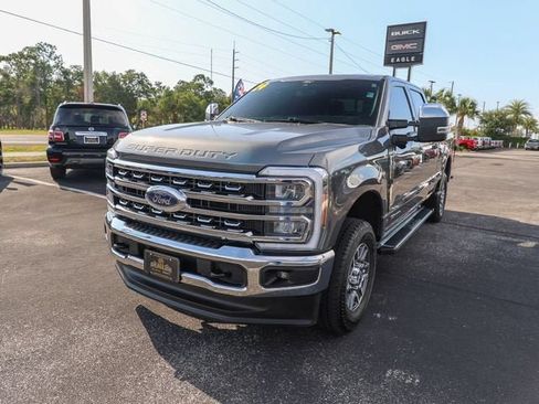 Used 2024 Ford F250 Lariat AWD/4WD image 3