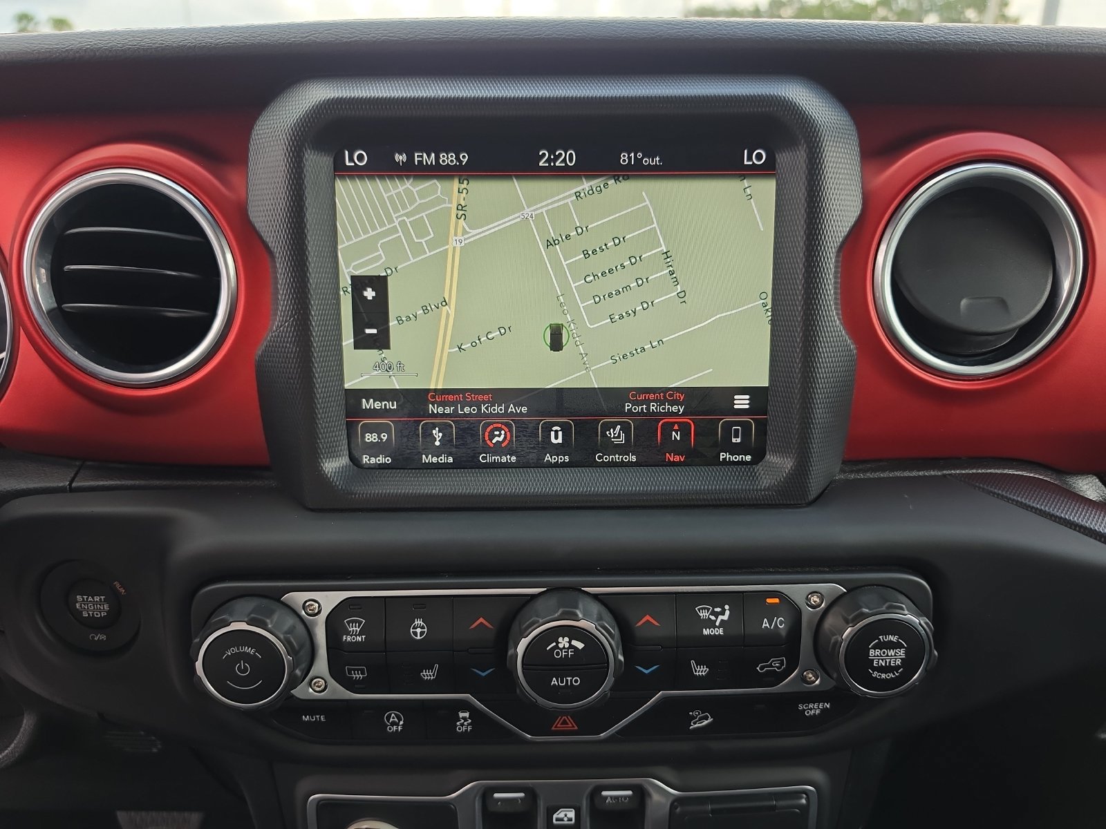 Used 2018 Jeep Wrangler Unlimited Rubicon AWD/4WD image 17