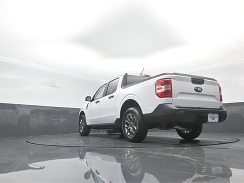New 2026 Ford Maverick XLT w/ Equipment Group 301A image 21