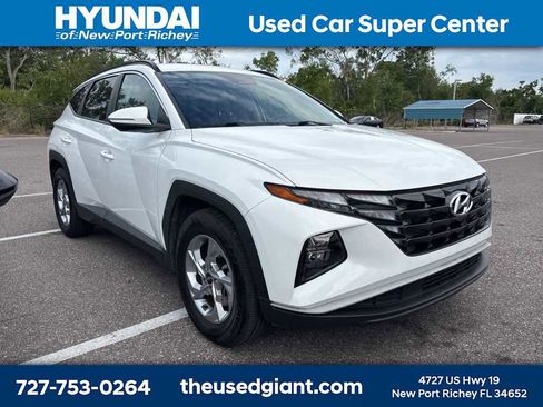Used 2023 Hyundai Tucson SEL FWD image 4