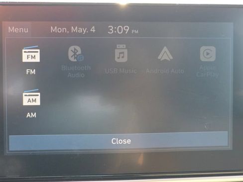 Used 2026 Hyundai Venue SEL FWD image 8