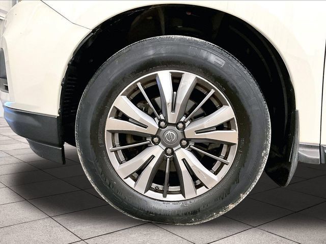 Used 2020 Nissan Pathfinder SV AWD/4WD image 8
