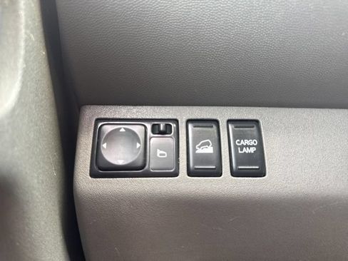 Used 2017 Nissan Frontier SV AWD/4WD image 21