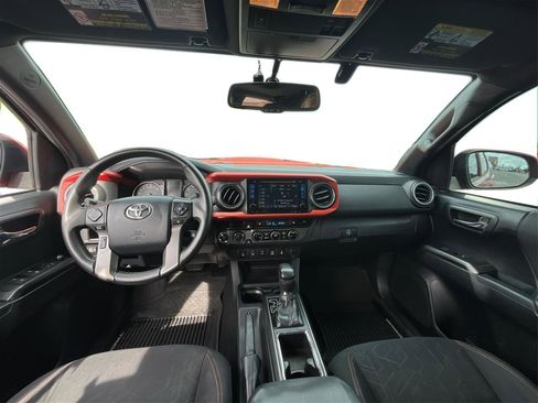 Used 2016 Toyota Tacoma TRD Sport w/ Premium & Technology Package AWD/4WD image 23