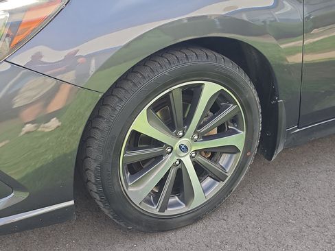 Used 2018 Subaru Legacy 2.5i Limited AWD/4WD image 11
