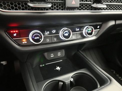 New 2026 Honda HR-V EX-L image 17