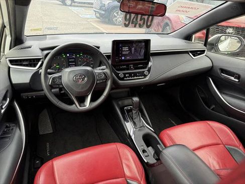Certified 2023 Toyota Corolla SE w/ SE Package FWD image 13