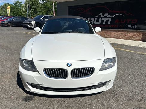 Used 2007 BMW Z4 3.0si RWD image 2