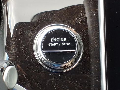 Certified 2025 Mercedes-Benz GLC 350e 4MATIC image 19
