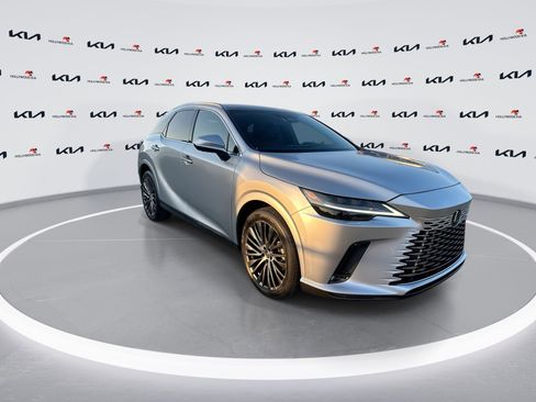 Used 2024 Lexus RX 350 w/ Convenience Package image 2