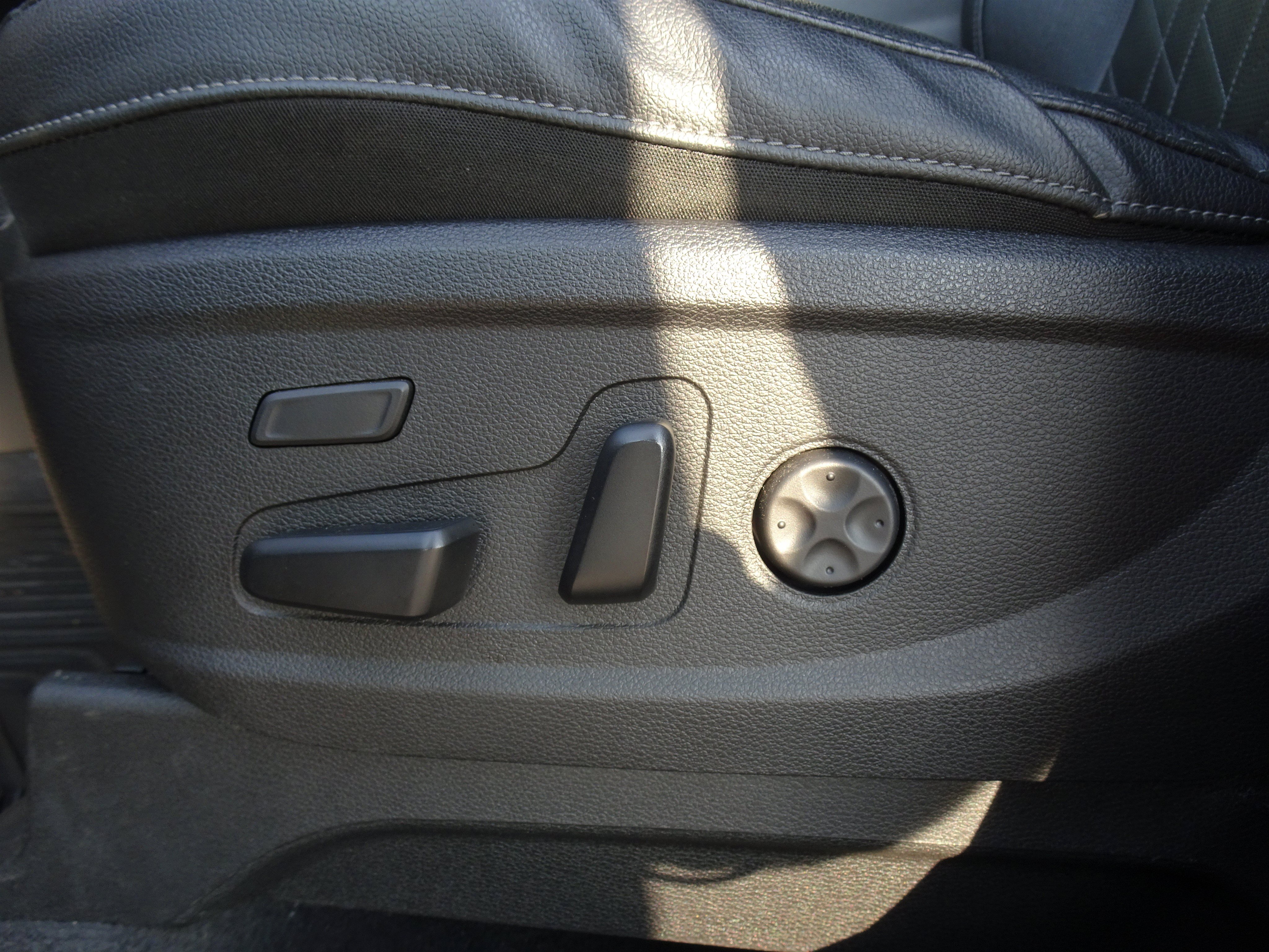 Used 2023 Kia Telluride SX X-Pro AWD/4WD image 10