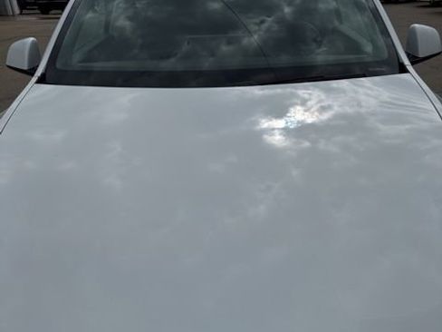 Used 2020 Tesla Model Y Long Range AWD/4WD image 2
