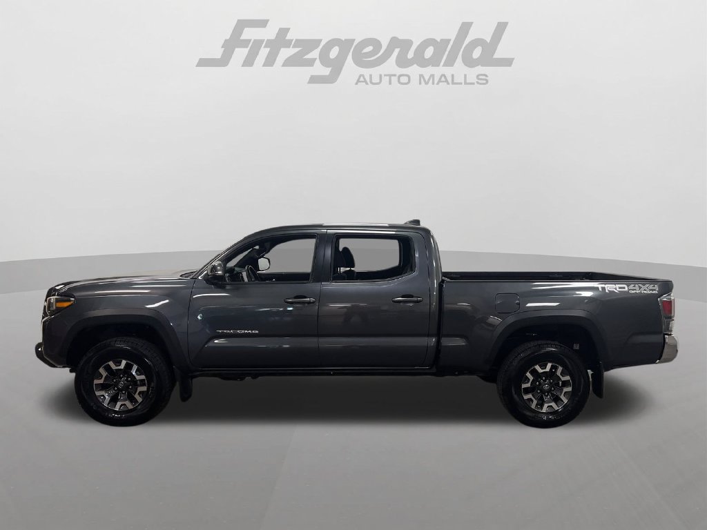 Used 2021 Toyota Tacoma TRD Off-Road AWD/4WD image 2