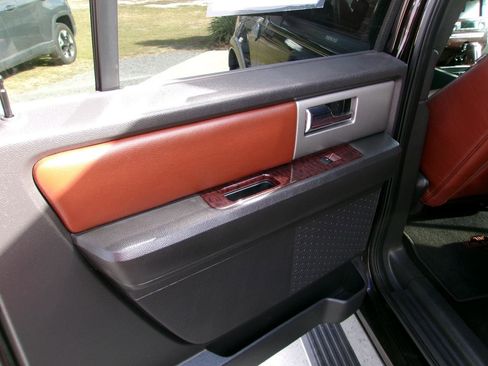 Used 2013 Ford Expedition EL King Ranch image 11